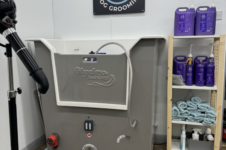 Dog bathing area at The Hound Hut salon